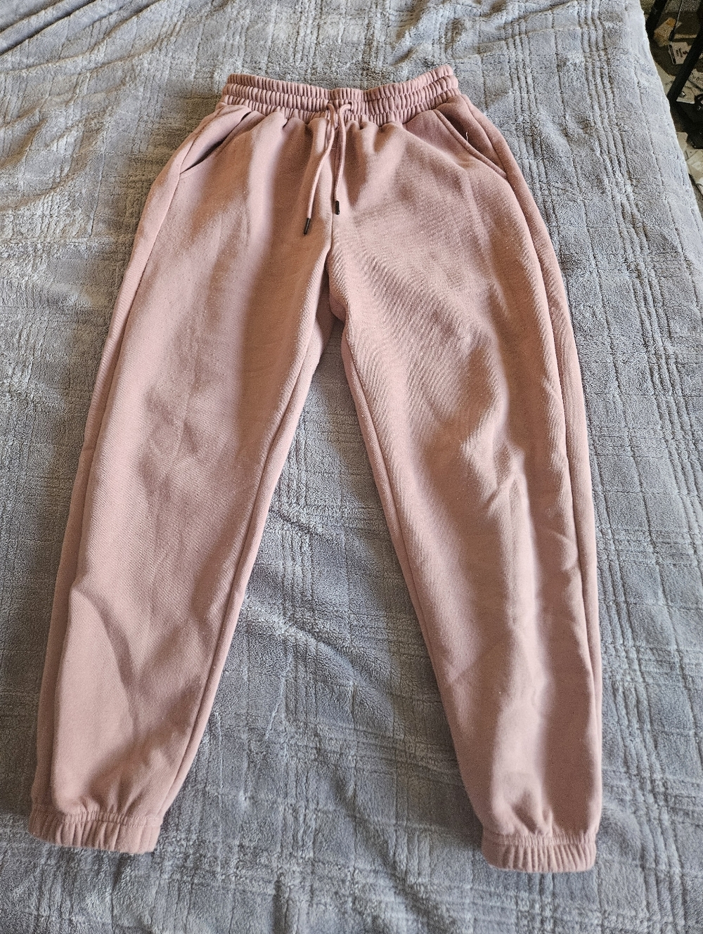 Cozy High-Waist Jogger  SweatPants in Like A Lilac Purple - Picture 3 of 7